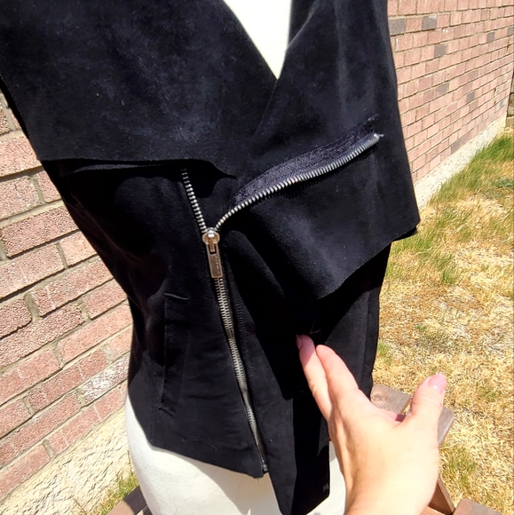 BCBGMaxAzria black faux suede moto vest - Picture 6 of 10